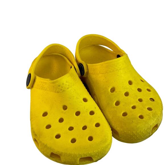Crocs kids yellow size 6 or 7 Great Used Condition - Picture 2 of 7